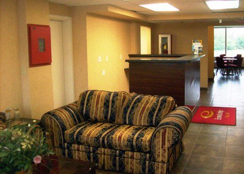 Airport Inn Флинт Интерьер фото